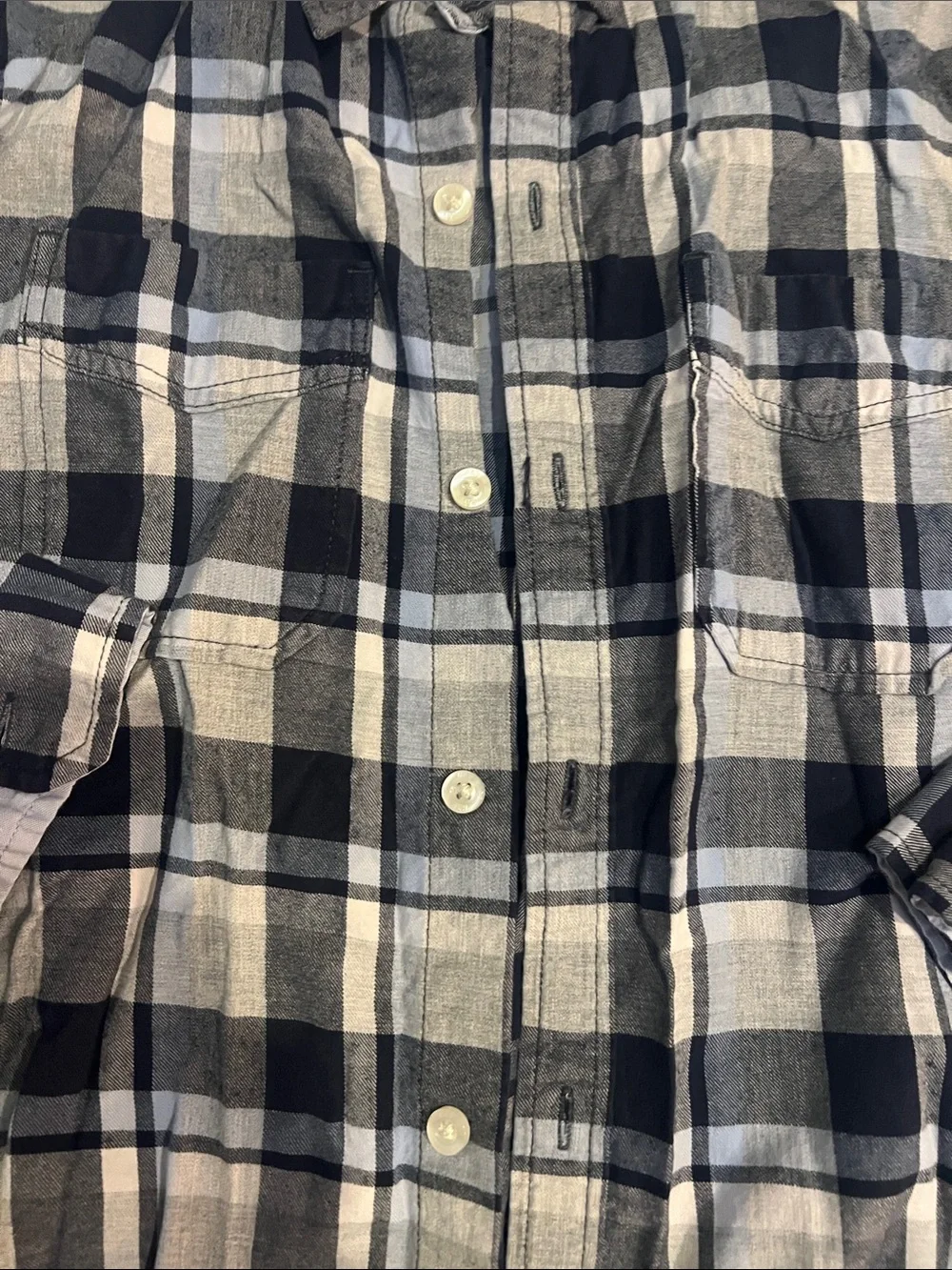 GAP plaid button